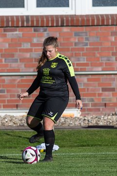 Bild 39 - Frauen TSV Vineta Audorg - SV Friesia 03 Riesum Lindholm : Ergebnis: 2:4